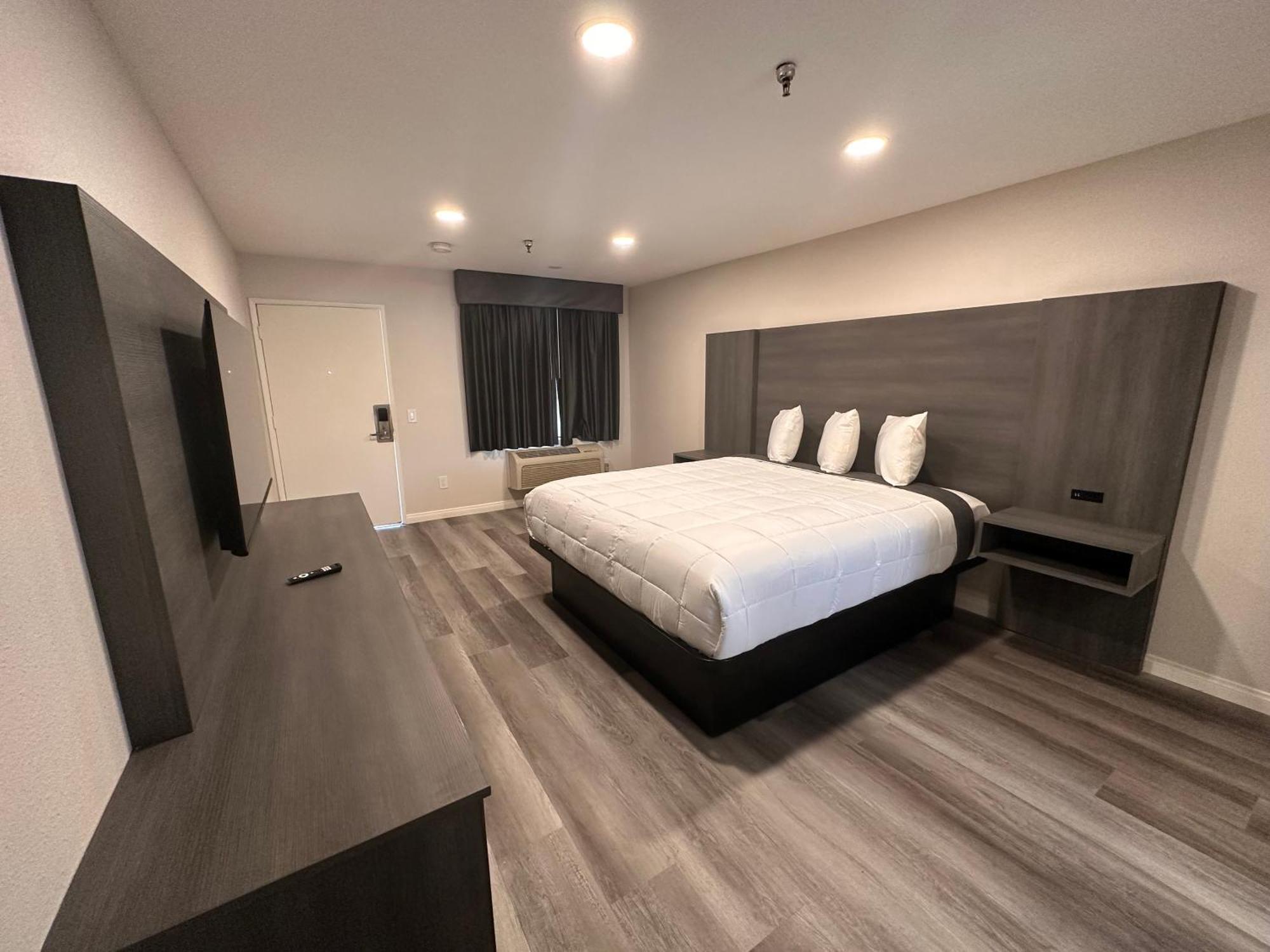 ווסט קובינה Five Star Inn מראה חיצוני תמונה