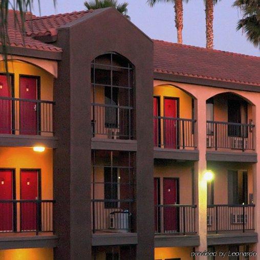 ווסט קובינה Five Star Inn מראה חיצוני תמונה