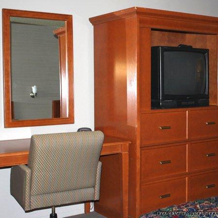 ווסט קובינה Five Star Inn חדר תמונה